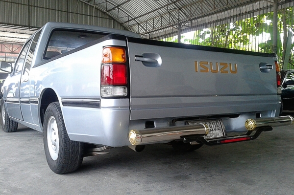 อีซูซุ ปี97สภาพสวยๆมาแล้าครับ ราคาโดนใจ