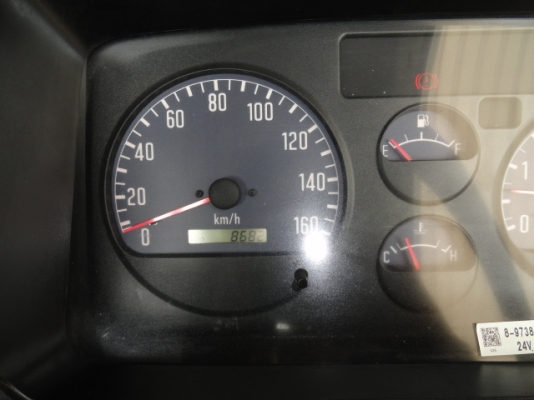 ขายรถ 6 ล้อ ISUZU NKR 130HP พร้อมกระบะไม้ใหม่