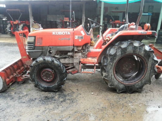 ปัญญาแทรคเตอร์มาแล้ว...จัดมาให้ครับ คูโบต้า L3408 ใบมีด สยามแทรคเตอร์ ผาน LCS 6x22 เล่มทะเบียนพร้อม