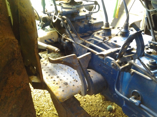 ขายรถไถ Ford 6600 ขายรถไถ Ford 6600