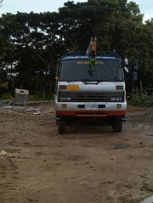 รถบรรทุกหัวลาก ยี่ห้อ NISSAN DIESEL รถบรรทุกหัวลาก ยี่ห้อ NISSAN DIESEL