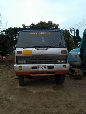 รถบรรทุกหัวลาก ยี่ห้อ NISSAN DIESEL