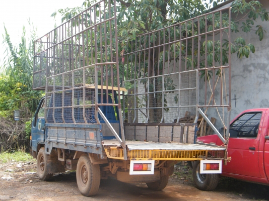 ขายรถบรรทุก 4 ล้อ