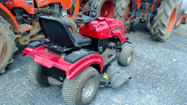 รถตัดหญ้านั่งขับ 500 cc มือ 1 ราคามือสอง รถตัดหญ้านั่งขับ 500 cc มือ 1 ราคามือสอง