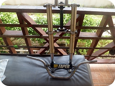 โช๊คหน้า KSR แท้พร้อมชุดเดิมๆไม่เยิ้มแห้งสนิท  + แฮนด์ PROTAPER อลูแท้