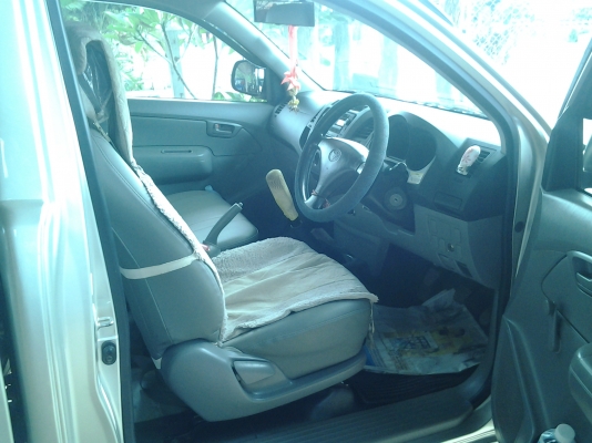 TOYOTA VIGO 2.5J ปี54 เพาเวอร์ แมกไลเนอร วิ่งน้อยมือเดียว 50000 โล