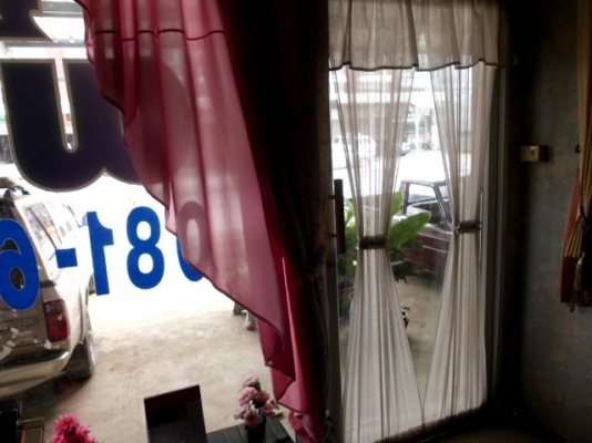 ผ้าม่านทุกชนิด ออกแบบตัดเย็บพร้อมติดตั้งผ้าม่านทุกชนิด การันตีด้วยประสบการณ์20กว่าปี ทั้งงานเล็กงานใหญ่ มีให้เลือกมากมายหลายแบบ ผ้าม่านทุกชนิด ออกแบบตัดเย็บพร้อมติดตั้งผ้าม่านทุกชนิด การันตีด้วยประสบการณ์20กว่าปี ทั้งงานเล็กงานใหญ่ มีให้เลือกมากมายหลายแบบ