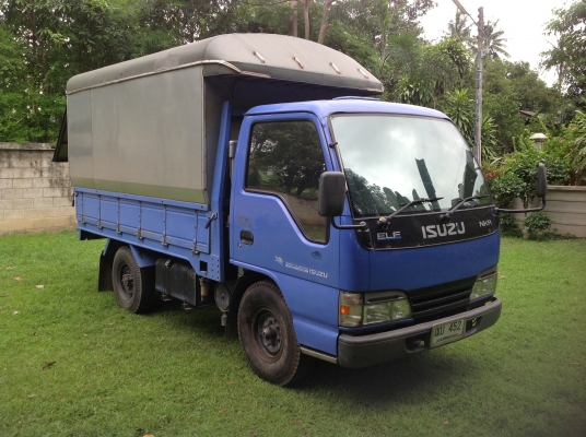 ขาย 4 ล้อ ไม่ติดเวลา NKR ปี 49 สวยๆ ขาย 4 ล้อ ไม่ติดเวลา NKR ปี 49 สวยๆ