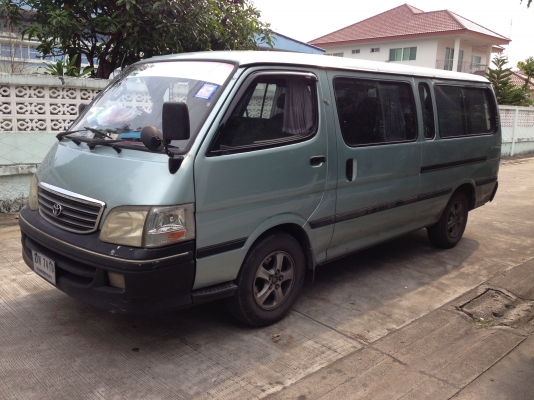 ขายรถตู้ คอมมิวเตอร์ สีเขียวหยก