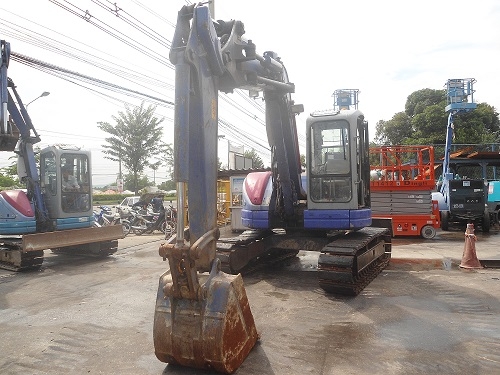 รถขุด Komatsu PC75UU-3C