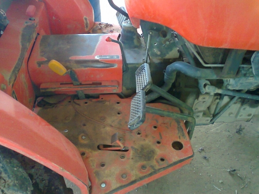 KUBOTA L3408 เลขไมล์ 2,2xx ชั่วโมง รถสวยกริ๊บ มียางใหม่ สี่เส้น มีทะเบียนครบ ราคาต่อรองได้ รถห้าง.