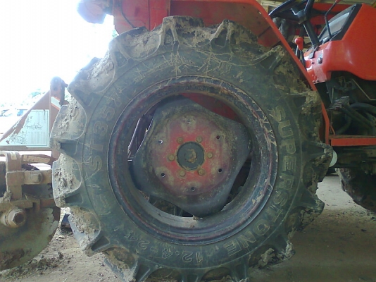 KUBOTA L3408 เลขไมล์ 2,2xx ชั่วโมง รถสวยกริ๊บ มียางใหม่ สี่เส้น มีทะเบียนครบ ราคาต่อรองได้ รถห้าง.