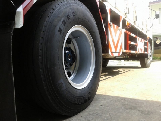 ขายรถบรรทุก6ล้อ. มิซูบิชิ ฟูโซ่ 240turbo คอมมาลเรล รถห้าง ตู้10บาน ช่วงล่างถุงลม เข้าศูนย์ตลอด พร้อมใช้ทำงานครับ ขายรถบรรทุก6ล้อ. มิซูบิชิ ฟูโซ่ 240turbo คอมมาลเรล รถห้าง ตู้10บาน ช่วงล่างถุงลม เข้าศูนย์ตลอด พร้อมใช้ทำงานครับ