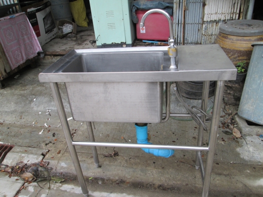 มารับเอง**ซิงค์หนาหนักมาก  ต่อน้ำใช้เลย  ได้อีกเป็น100ปี  แสตนเลสหนา