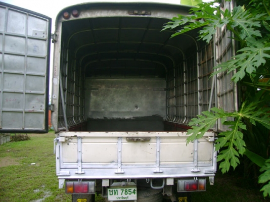 ISUZU NKR 66 E หัวการ์ตูน เครื่อง 4 HF1 125 แรง4 ล้อไม่ติดเวลา