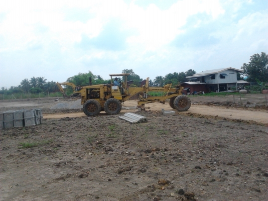 ขายรถเกรดเดอร์ Komatsu GD600R-1