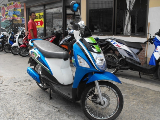 ขาย Suzuki Let พค. 56 รถ 4 เดือนกว่า ขาย Suzuki Let พค. 56 รถ 4 เดือนกว่า