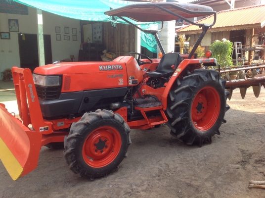 ปัญญาแทรคเตอร์มาแล้ว...จัดมาให้ครับ รีบโดยด่วน.คูโบต้า L4508 พร้อมใบมีดตราช้าง ผานCMT6x22 สภาพสวย