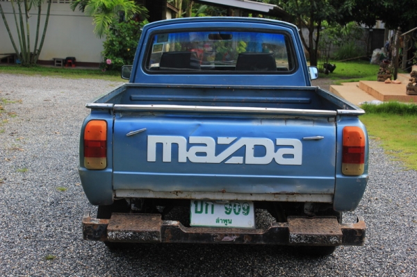 +++ ขายมาสด้าน้อย 4ขอ ทะเบียนโอน +++