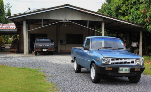 +++ ขายมาสด้าน้อย 4ขอ ทะเบียนโอน +++