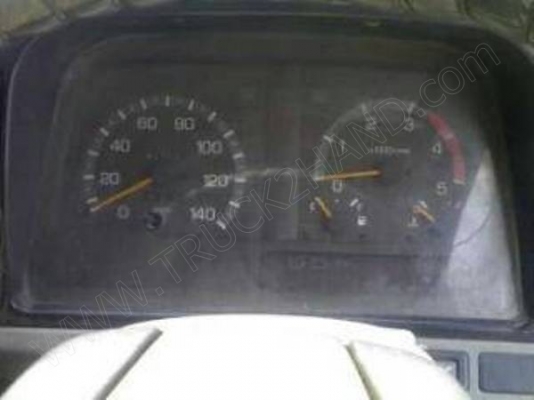 รถบรรทุก 6 ล้อ ยี่ห้อ MITSUBISHI รุ่น CANTER 122 แรงม้า ติดต่อเจ้าของโดยตรง คุณพยนต์  โทร.089-437-3445