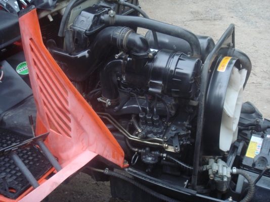 รถพรวนดิน