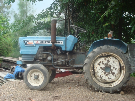 รถพรวนดิน