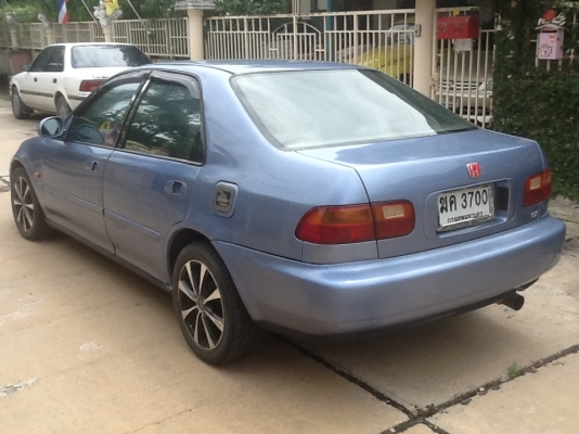 ค.VTECหัวฉีด16V รถบ้านสวยเดิมบางดีพร้อมใช้ เซฟLPG23กม/ล cd MP3 max15 คอนโซลตัวนอก ทุกระบบการขับขี่ดี