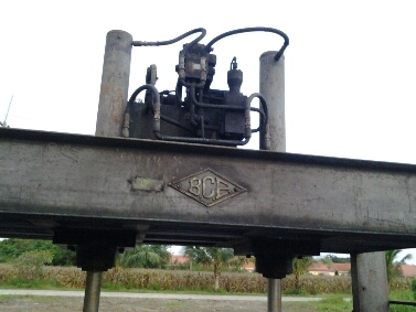 ขายเครื่องอัดไม้อัด