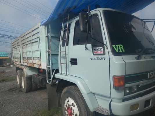 (ขายดาวน์)10ล้อดั้ม ISUZU ROCK 210 เจ้าของขับเอง