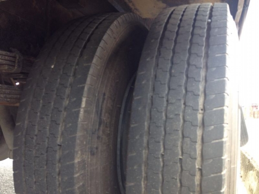 รถอีซูซุ 6 ล้อ รั่ว NPR 130 แรงม้า ปี 48 สนใจติดต่อ 081 - 6079515 รถอีซูซุ 6 ล้อ รั่ว NPR 130 แรงม้า ปี 48 สนใจติดต่อ 081 - 6079515