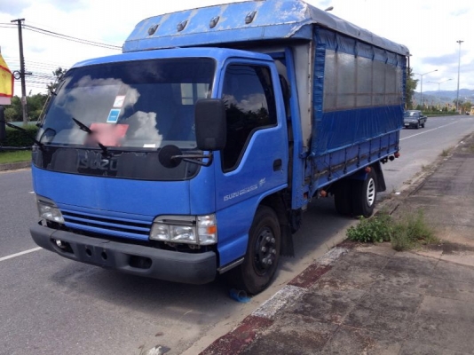 รถอีซูซุ 6 ล้อ รั่ว NPR 130 แรงม้า ปี 48  สนใจติดต่อ 081 - 6079515