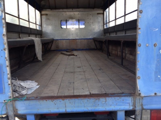 รถอีซูซุ 6 ล้อ รั่ว NPR 130 แรงม้า ปี 48 สนใจติดต่อ 081 - 6079515 รถอีซูซุ 6 ล้อ รั่ว NPR 130 แรงม้า ปี 48 สนใจติดต่อ 081 - 6079515