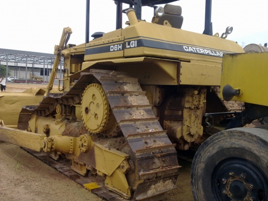 ขาย แทรกเตอร์D6H ขาย แทรกเตอร์D6H