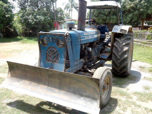 ขายรถไถนาฟรอด6600 T3 ครอบชุดผาน7โครงcผาน3เกดหน้าและชุดเครื่องโหม้8ฟุดเอกสารครบพร้อมโอน