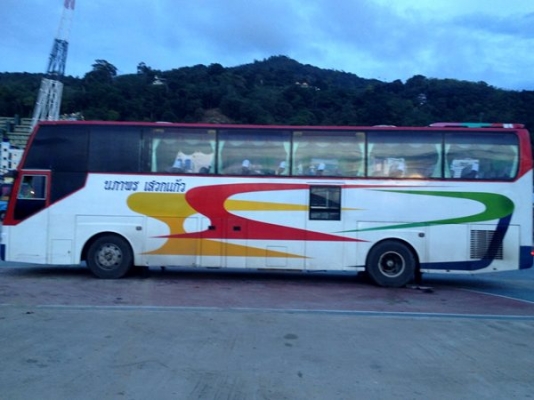 ด่วนขายรถทัวร์ราคาถูก 580,000บาท สภาพดี เครื่องฮีโน่ eh700 รถวิ่งทัวร์เกาหลี  ไต้หวันรถบัสมือสองสภาพดี ขนาดกลาง 32 ที่นั่ง  TEL.0898945755_รถอยู่ภูเก็ตค่ะ