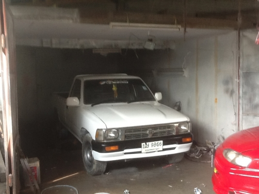 @@ทำสีรอบคันถูกสุด10,000บ.(รถเล็กจิ๋ว)  (รถเล็ก,รถกลาง-ใหญ่12000-18000บ.)รับงานประกันทุกบริษัท มีรับประกันผลงานสี6เดือน(ตามเงื่อนไข สภาพสี และ ราคา) สีอยู่คงทน4-5ปี(การใช้งานปกติ)ช่างมืออาชีพ บริการงานรถครบวงจร ซ่อม เครื่อง ช่วงล่าง เกียร์ ไฟ แอร์ ได แบต