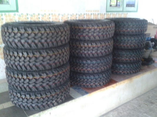 ขายยางMud MAXXIS BIGHORN 764 ขนาด245/75R16ปี13ของใหม่10PR ราคาพิเศษชุดละ 19,800บาท