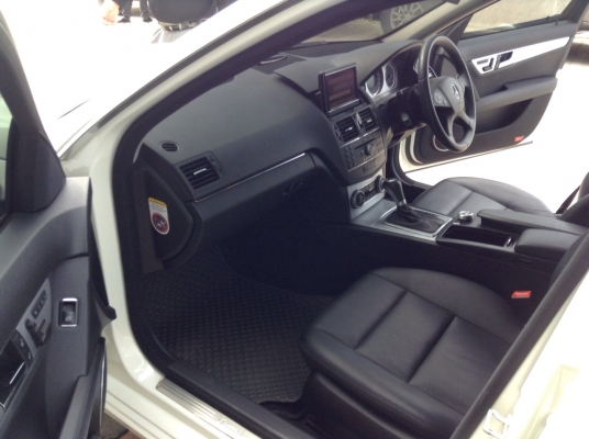 ขาย BENZ C230 ปี2009 ไม่ต้องใช้เงิน เปลี่ยนสัญญาไปเลย