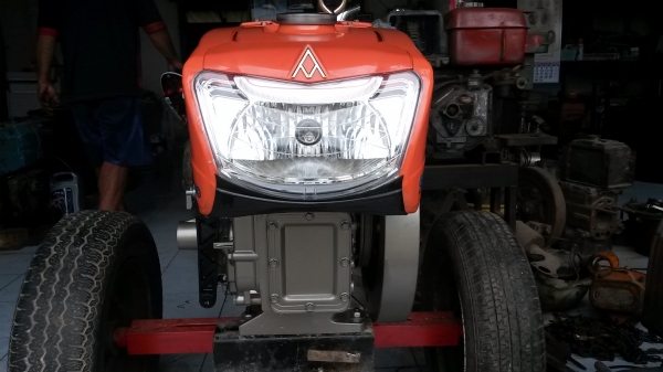 เครื่องยนต์ดีเซลเอนกประสงค์ 14 แรง  SANREN 140N DI  Tel.0863991714  IDไลน์  POLYUTH  www.up-power.blogspot.com