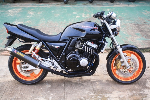 __CB400 ปี98 เบรค brembo สรรพสามิตตัวจริง $ 83,000__