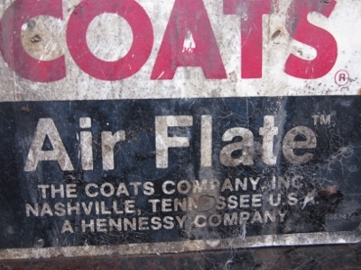 สินค้ามาแล้วครับ- เครื่องถอดยาง มือสองเก่านอก ยี่ห้อ COATS ของ JAPAN ราคา 26,000 บาท