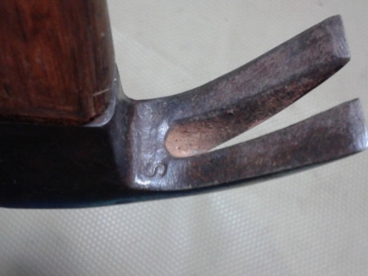 ค้อนหงอน Germany