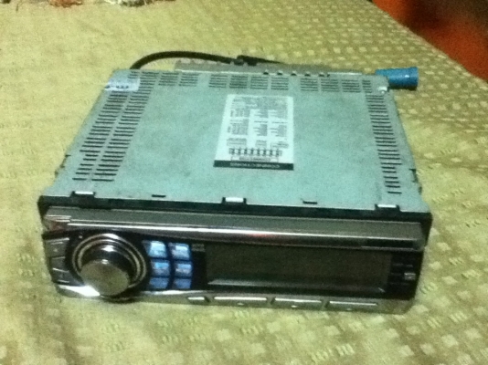 ขายวิทยุMP3  Alpine รุ่น CDE-9852 ใช้ได้ปกติขายถูกๆๆ 1500.-