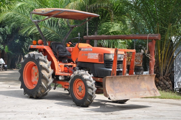 ขายรถไถราคาถูก KUBOTA L3408 ขับ4ล้อ สภาพสวยเดิม หาอยู่รับรองไม่ผิดหวัง 240,000 บาท