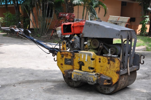 ขายรถบดดิน YANMAR NAKAOKA 6WD สภาพสวยเดิมจากญี่ปุ่นยังไม่เคยใช้งานในไทย อุปกรณ์ครบพร้อมใช้ 48,000เท่านั้น!!