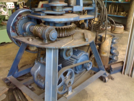 ขายเครื่องดัดท่อไอเสียสภาพ 95 \% ด่วนมาก 60000 หรือต่อรองได้นิดหน่อย