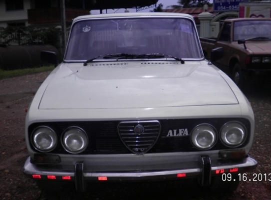 ขอขายรถ Alfa romeoAlfa romeo berrina 1750
