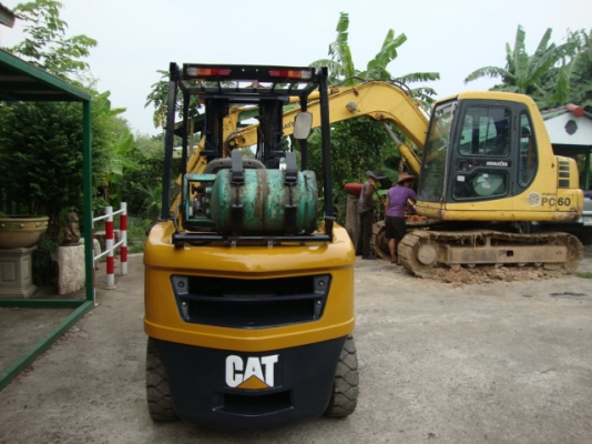 ขายด่วน !!! รถโฟล์คลิฟท์ CATERPILAR FG35 (รุ่นใหม่ พร้อมใช้ รับประกัน) เครื่องยนต์เบนซิน +แกีส เครื่อง K25 เสา 4.5 เมตร 3 ท่อน เกียร์ออโตเมติค งา 1,070 มม. ยางตัน **** สนใจเข้ามาดู มาลองรถก่อน ส่วนราคาคุยกันได้ **** ขายด่วน !!! รถโฟล์คลิฟท์ CATERPILAR FG35 (รุ่นใหม่ พร้อมใช้ รับประกัน) เครื่องยนต์เบนซิน +แกีส เครื่อง K25 เสา 4.5 เมตร 3 ท่อน เกียร์ออโตเมติค งา 1,070 มม. ยางตัน **** สนใจเข้ามาดู มาลองรถก่อน ส่วนราคาคุยกันได้ ****