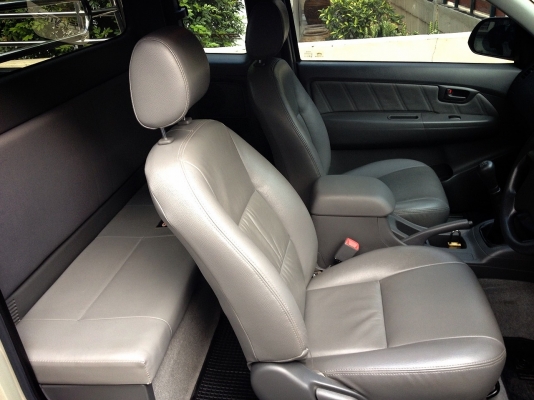 ขายดาวน์ Toyota cab 2012 แค็ปเปิดได้รุ่น VIGO แชมป์ เครื่องเบนซิน2700cc ไม่ได้ติดแก็ส รถวิ่ง30,000กิโลแท้  ขายดาวน์ 85,000